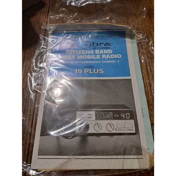 New Vintage 1988 Cobra 19 Plus 40 Channel CB Radio Original Box - Picture 6 of 11
